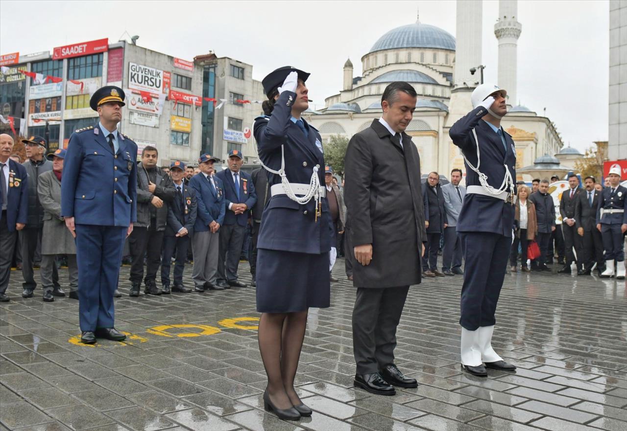 Başkan V. Can AKSOY