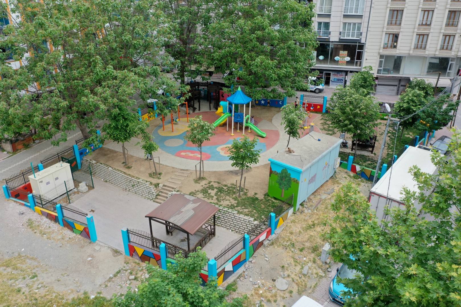 659. SOKAK PARKI