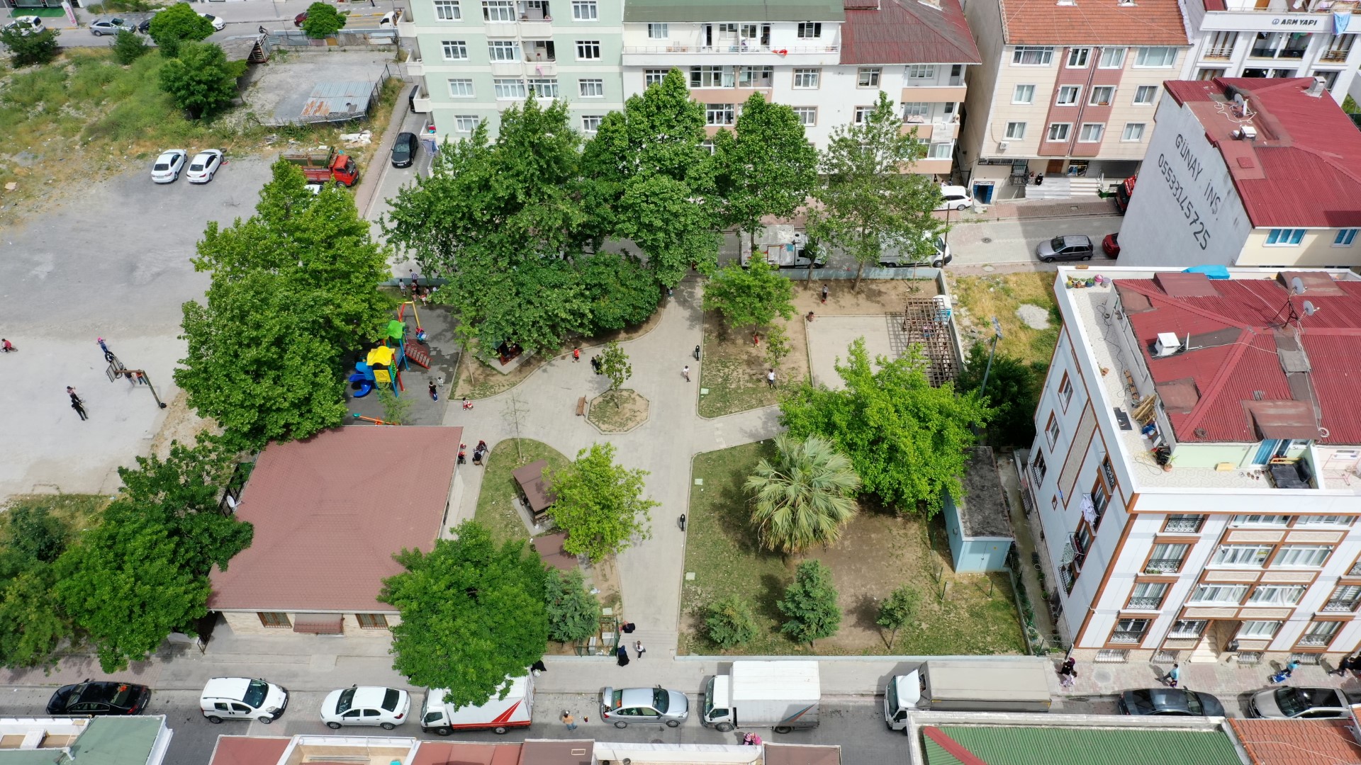 2120. SOKAK PARKI